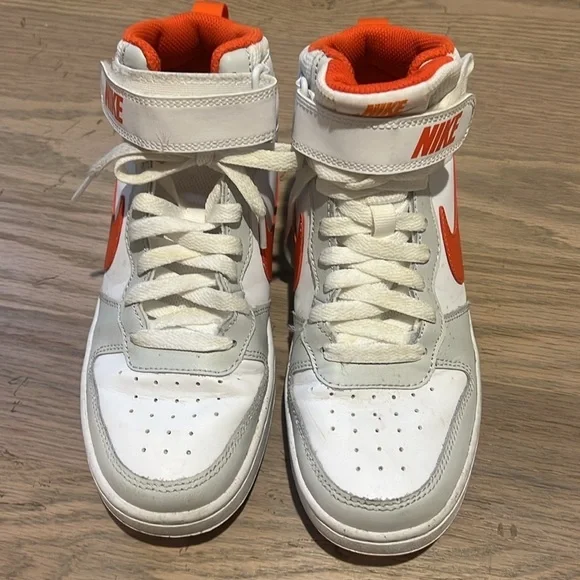 Court Borough Mid 2 High Top Sneaker White & Orange - Picture 4 of 7